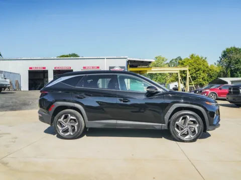 Another view of 2022 Hyundai Tucson Limited for sale in Moore, SC at TLC Motors