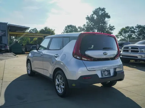 More photos of 2021 Kia Soul S at TLC Motors, SC