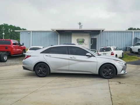 Another view of 2021 Hyundai Elantra SEL for sale in Moore, SC at TLC Motors