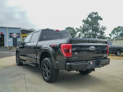 More photos of 2021 Ford F-150 XLT at TLC Motors, SC