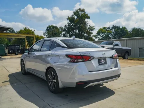 More photos of 2020 Nissan Versa 1.6 SV at TLC Motors, SC