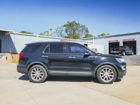 Another view of 2017 Ford Explorer Limited for sale in Moore, SC at TLC Motors