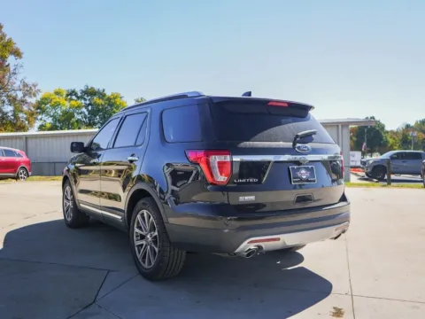 More photos of 2017 Ford Explorer Limited at TLC Motors, SC