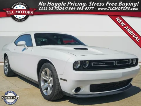 White 2017 Dodge Challenger SXT for sale in Moore, SC