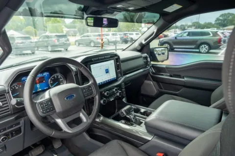 More photos of 2023 Ford F-150 XLT at TLC Motors, SC