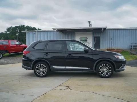 Another view of 2017 Mitsubishi Outlander ES for sale in Moore, SC at TLC Motors