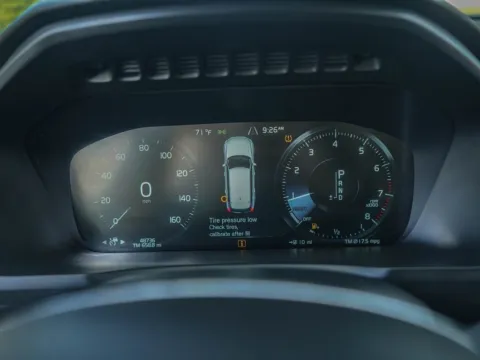 More photos of 2018 Volvo XC90 T5 Momentum at TLC Motors, SC