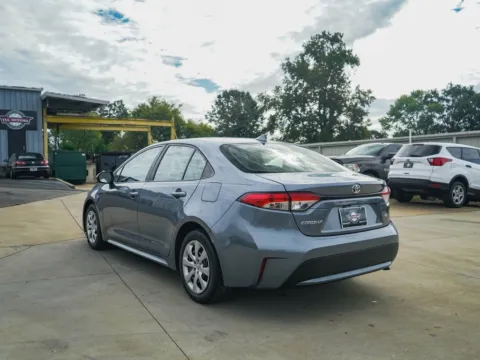 More photos of 2020 Toyota Corolla LE at TLC Motors, SC