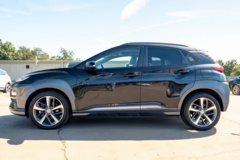 More photos of 2021 Hyundai Kona Ultimate at TLC Motors, SC