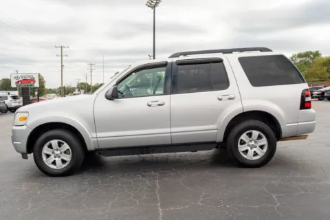 More photos of 2010 Ford Explorer XLT at TLC Motors, SC