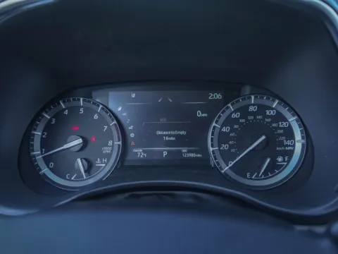 More photos of 2021 Toyota Highlander Limited at TLC Motors, SC