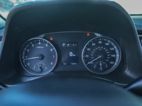 More photos of 2018 Hyundai Elantra Value Edition at TLC Motors, SC