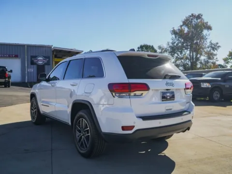More photos of 2020 Jeep Grand Cherokee Laredo E at TLC Motors, SC