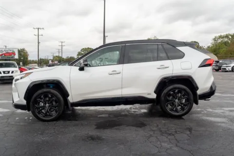 More photos of 2024 Toyota RAV4 Hybrid XSE at TLC Motors, SC
