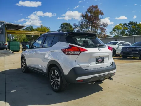 More photos of 2019 Nissan Kicks SR at TLC Motors, SC