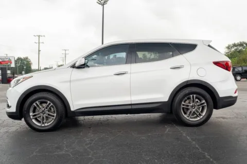 More photos of 2017 Hyundai Santa Fe Sport 2.4 Base at TLC Motors, SC
