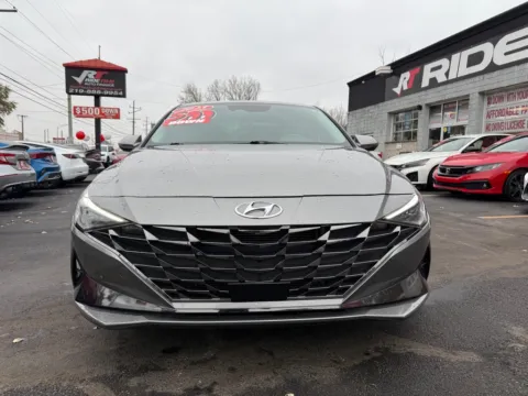 Another view of 2023 HYUNDAI ELANTRA HYBRID LIMITED for sale in Merrillville, IN at Ride Time Auto Finance Broadway