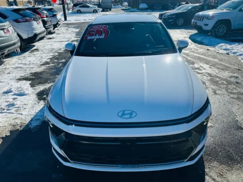 More photos of 2025 HYUNDAI SONATA SEL at Ride Time Auto Finance Broadway, IN