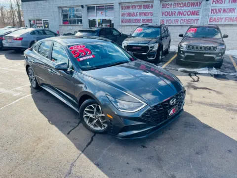 Photos of 2023 HYUNDAI SONATA SEL for sale in Merrillville, IN at Ride Time Auto Finance Broadway