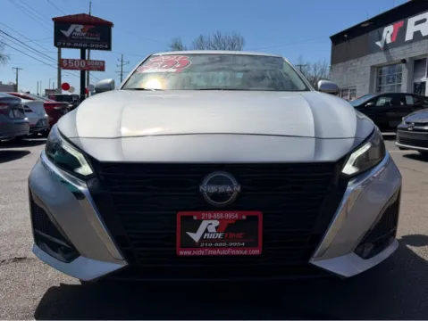 Photos of 2023 NISSAN ALTIMA 2.5 SL for sale in Merrillville, IN at Ride Time Auto Finance Broadway
