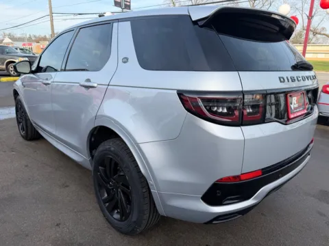More photos of 2021 LAND ROVER DISCOVERY SPORT P250 S R-DYNAMIC at Ride Time Auto Finance Broadway, IN