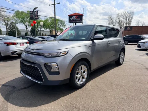 More photos of 2022 KIA SOUL LX at Ride Time Auto Finance Broadway, IN