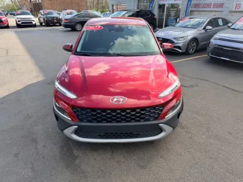 More photos of 2023 HYUNDAI KONA SE at Ride Time Auto Finance Broadway, IN