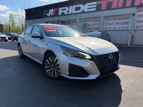 Silver 2023 NISSAN ALTIMA 2.5 SV for sale in Merrillville, IN