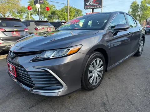 More photos of 2023 TOYOTA CAMRY HYBRID LE at Ride Time Auto Finance Broadway, IN