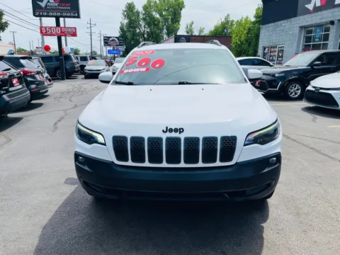 More photos of 2020 JEEP CHEROKEE NORTH EDITION at Ride Time Auto Finance Broadway, IN