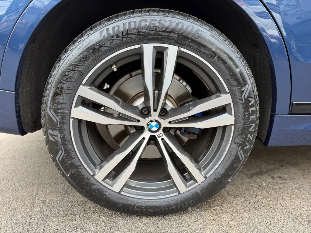 2022 BMW X7 40i - Photo 14