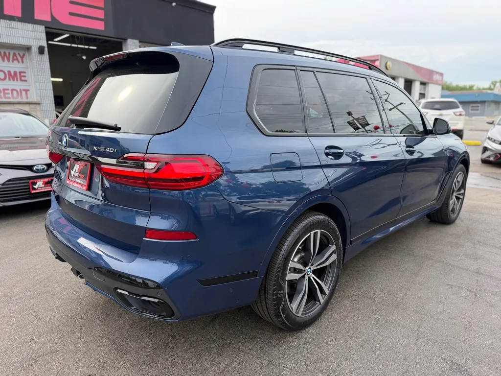 2022 BMW X7 40i - Photo 13