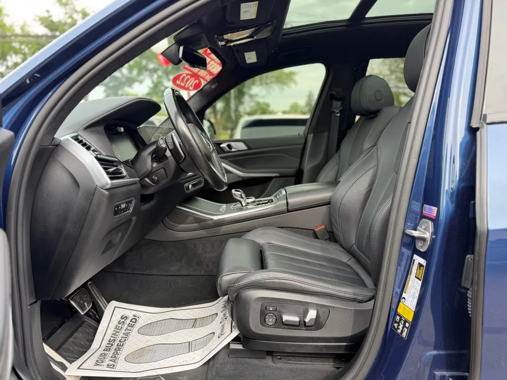 2022 BMW X7 40i - Photo 17