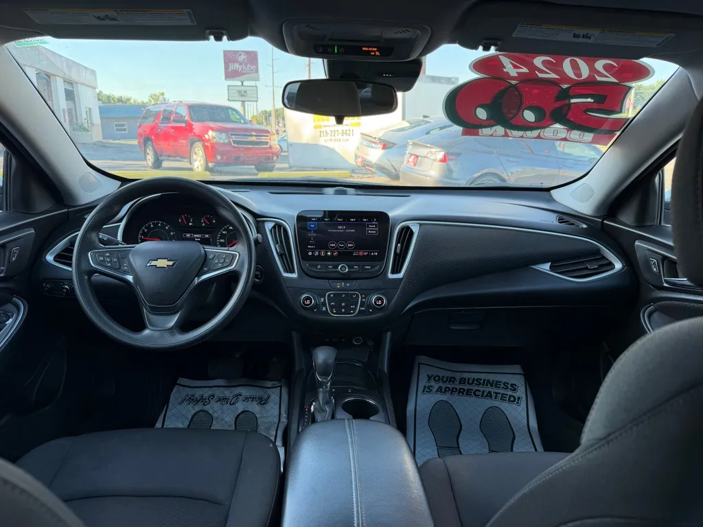 2024 Chevrolet Malibu 1LT - Photo 15