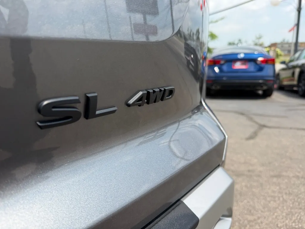 2023 Nissan Pathfinder SL - Photo 32