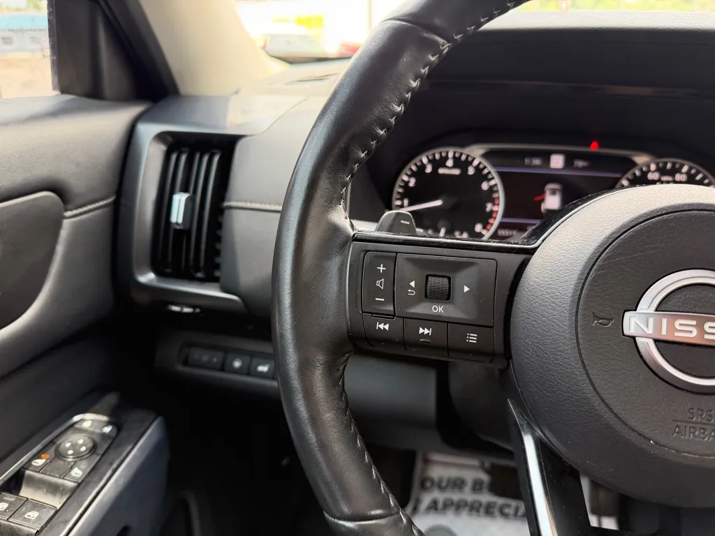2023 Nissan Pathfinder SL - Photo 26