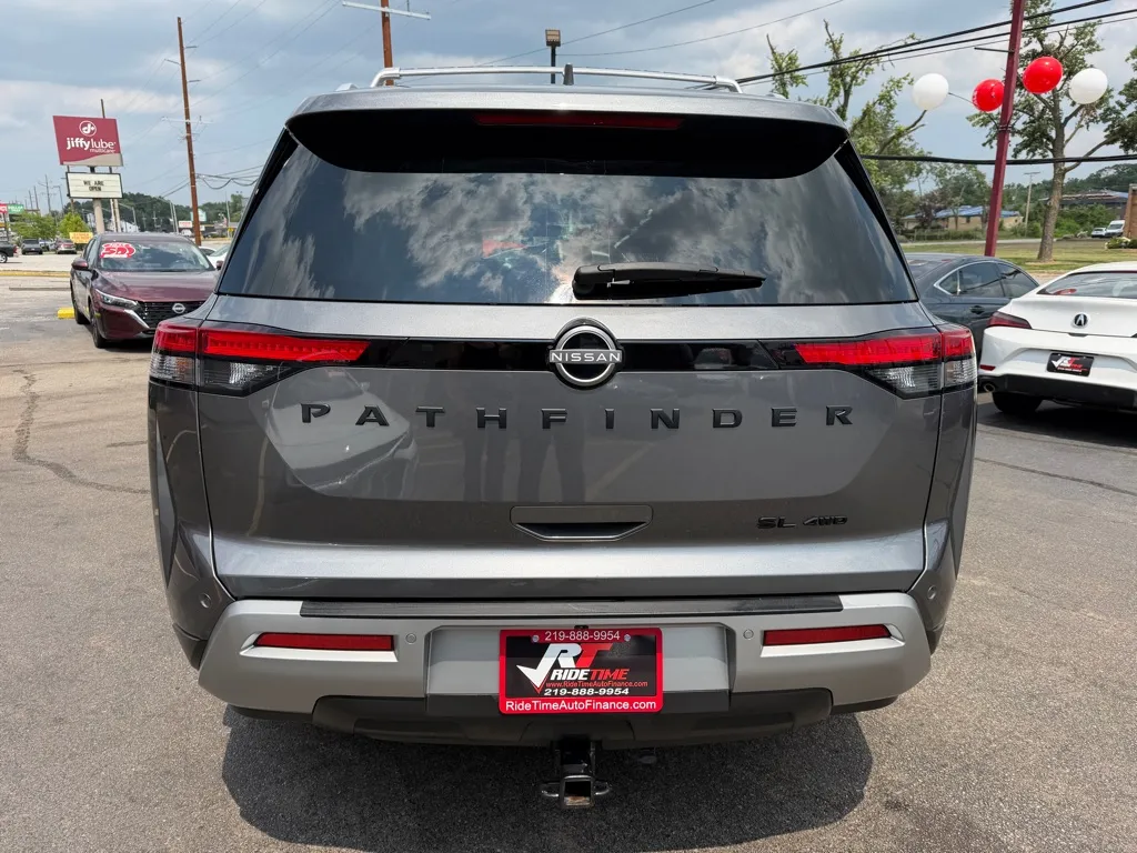 2023 Nissan Pathfinder SL - Photo 9