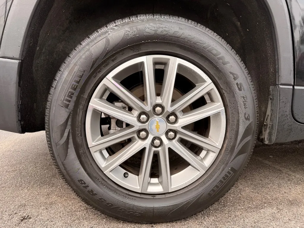2023 Chevrolet Traverse 1LT - Photo 14