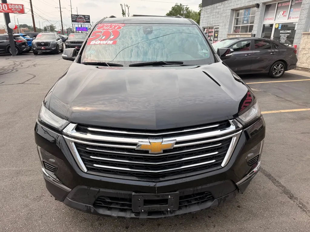 2023 Chevrolet Traverse 1LT - Photo 4