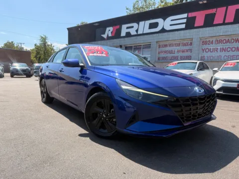 Blue 2023 HYUNDAI ELANTRA SEL for sale in Merrillville, IN