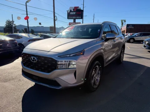 More photos of 2023 HYUNDAI SANTA FE SEL at Ride Time Auto Finance Broadway, IN