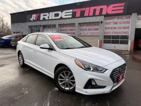 White 2019 HYUNDAI SONATA SE for sale in Merrillville, IN