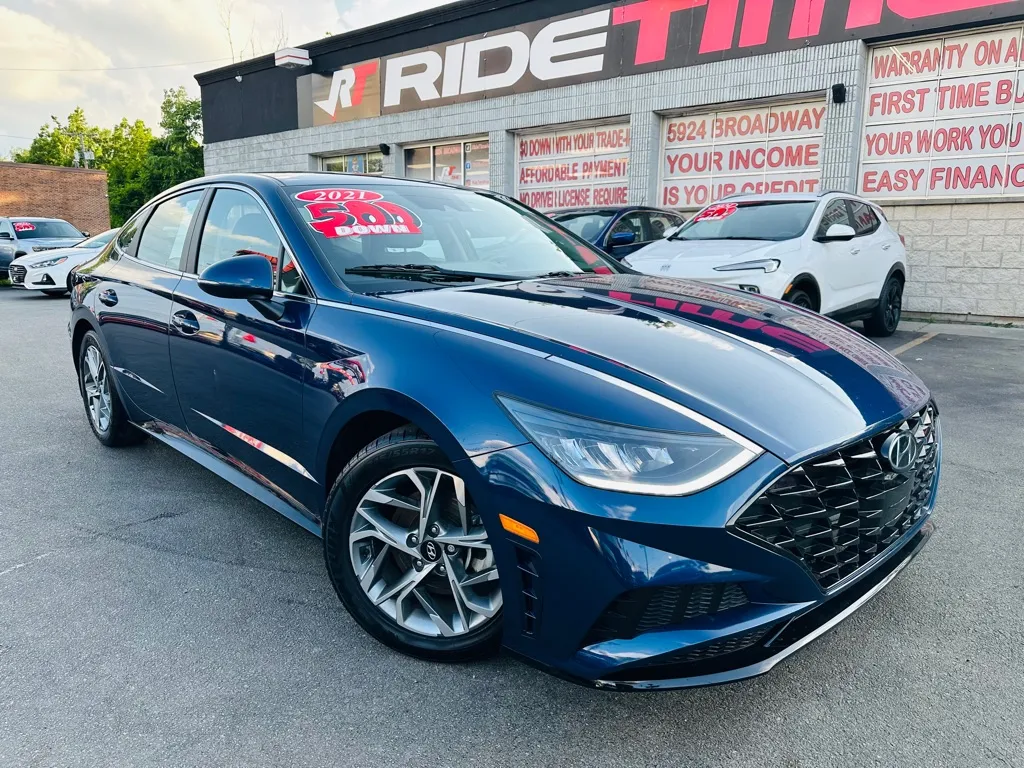 Blue 2021 HYUNDAI SONATA SEL for sale in Merrillville, IN