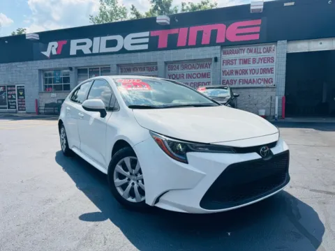 White 2022 TOYOTA COROLLA LE for sale in Merrillville, IN