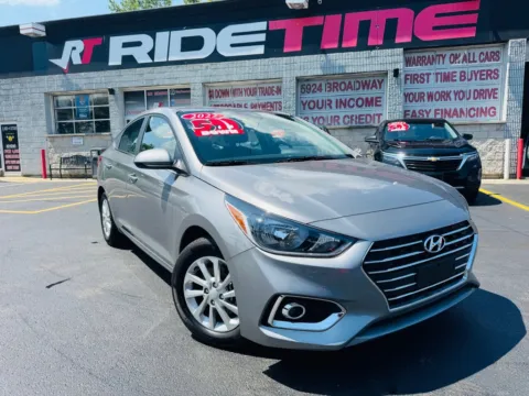 Gray 2022 HYUNDAI ACCENT SEL for sale in Merrillville, IN