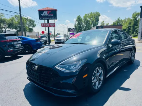 More photos of 2022 HYUNDAI SONATA SEL at Ride Time Auto Finance, IN
