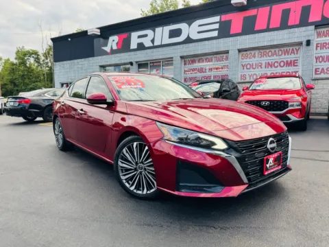Red 2023 NISSAN ALTIMA 2.5 SL for sale in Merrillville, IN