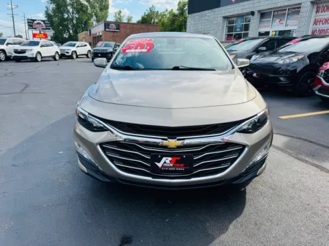 Another view of 2022 CHEVROLET MALIBU LT for sale in Merrillville, IN at Ride Time Auto Finance