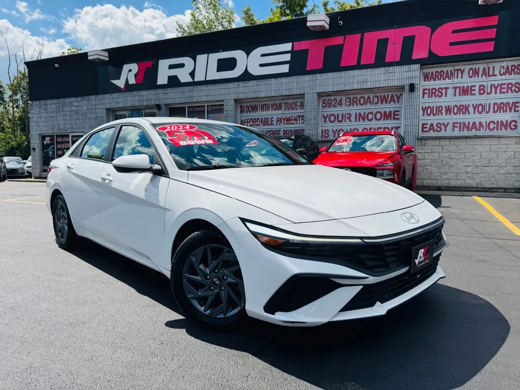 2024 HYUNDAI ELANTRA SEL for sale in Merrillville, IN