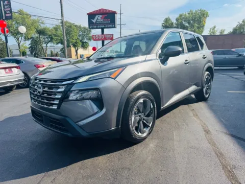 More photos of 2024 NISSAN ROGUE SV at Ride Time Auto Finance, IN